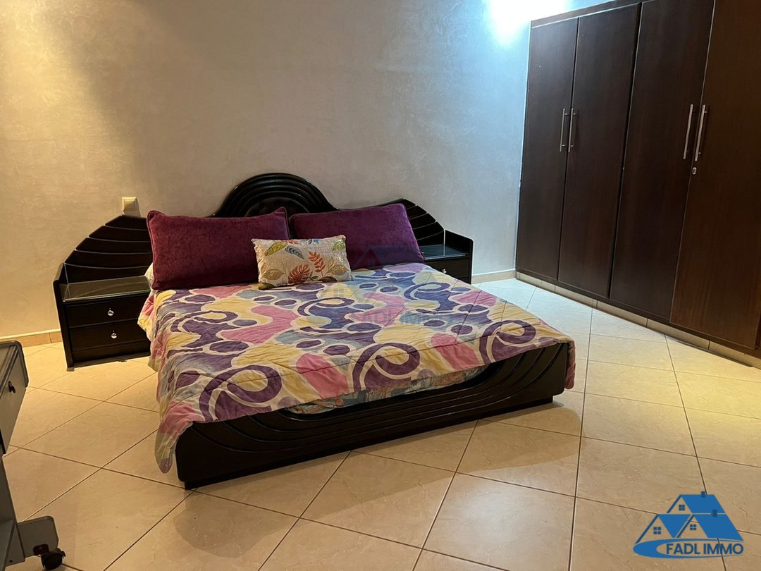 Villa for buy with terrace - Photo 4