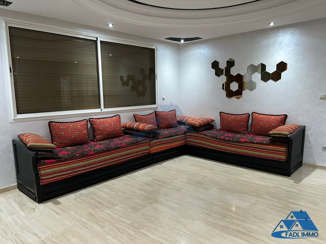 Villa for buy with terrace - Photo 6