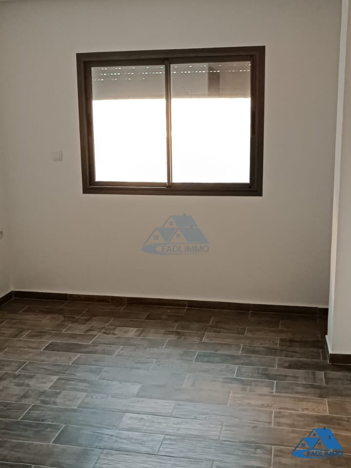 شقة جديدة للشراء مع شرفة في الطابق الثالث - Photo 1