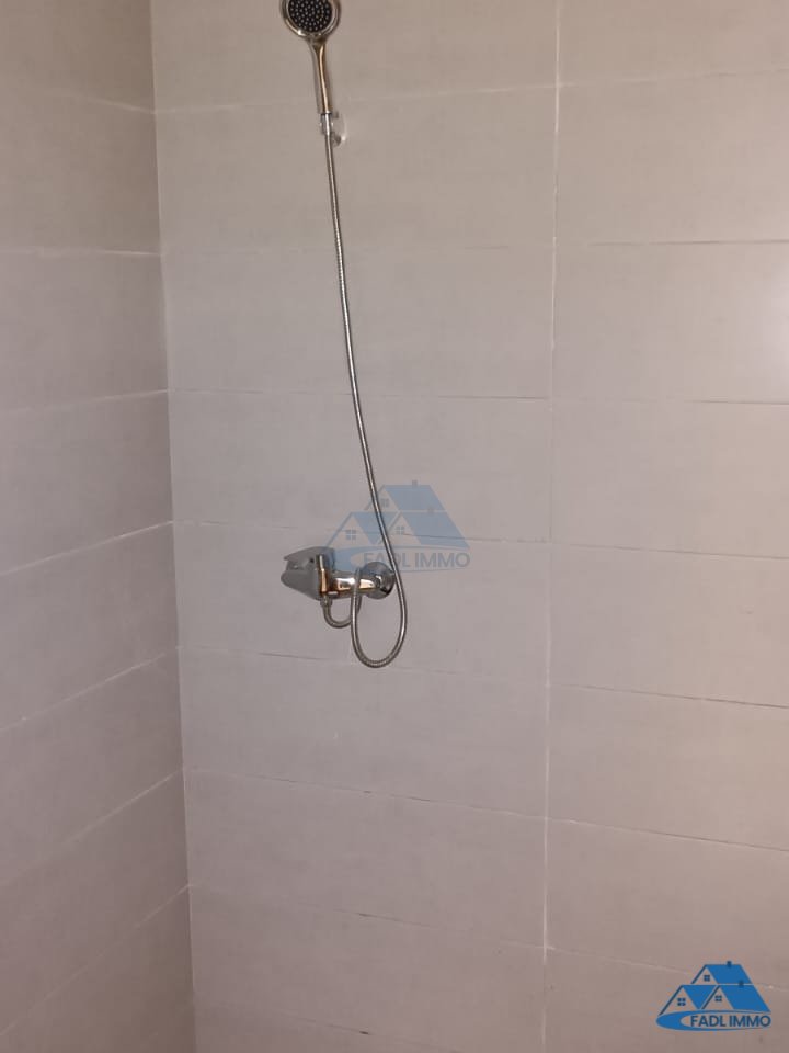 شقة جديدة للشراء مع شرفة في الطابق الثالث - Photo 8