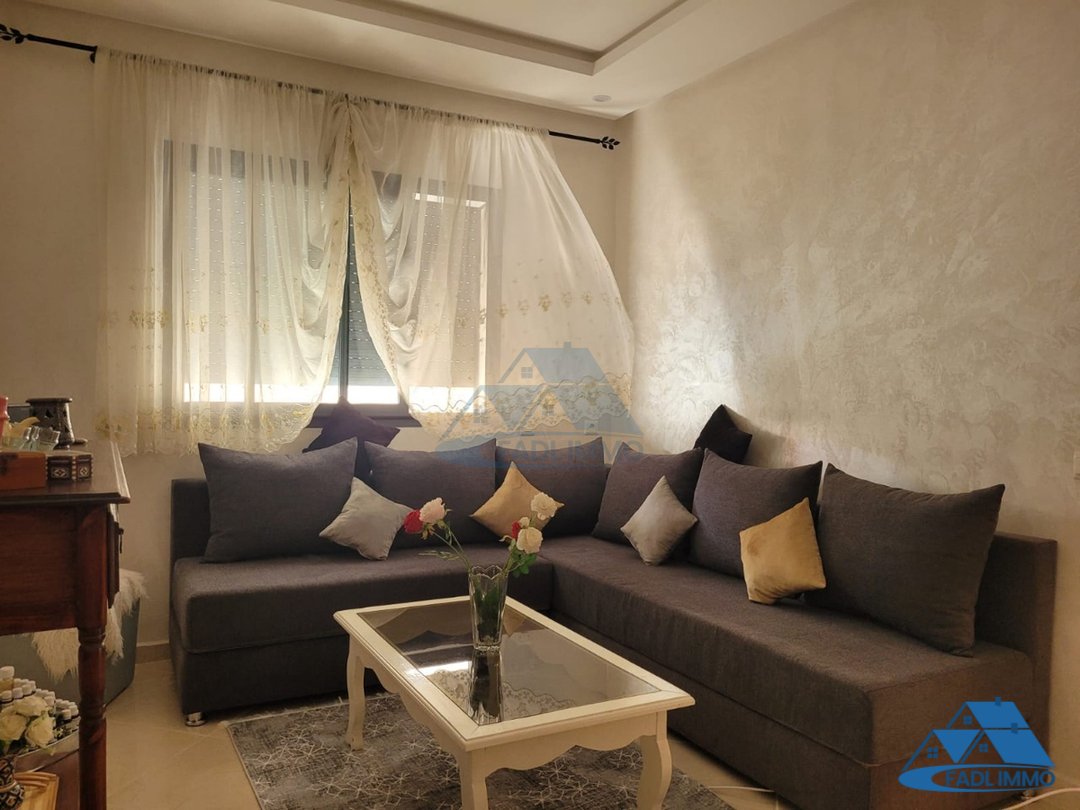 شقة للإيجار مع تراس في الطابق الثالث - Photo 1