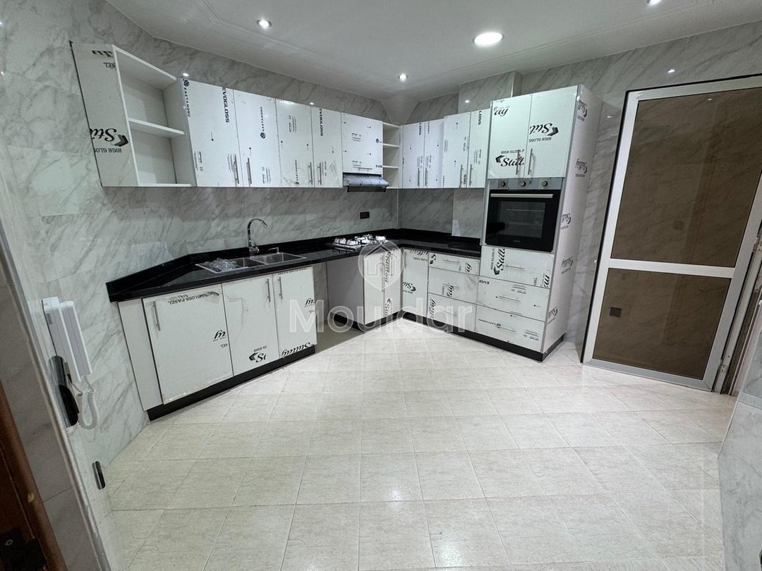 Apartment for buy with terrace - Photo 3