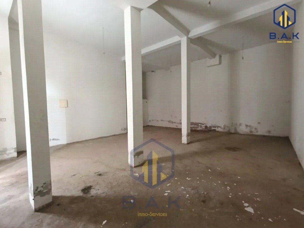 Local commercial à achat avec terrasse - Photo 3