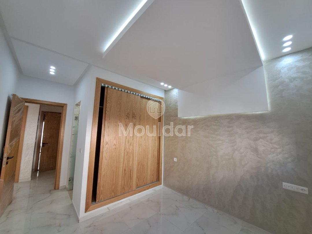 شقة جديدة للشراء مع شرفة في الطابق الأول - Photo 2