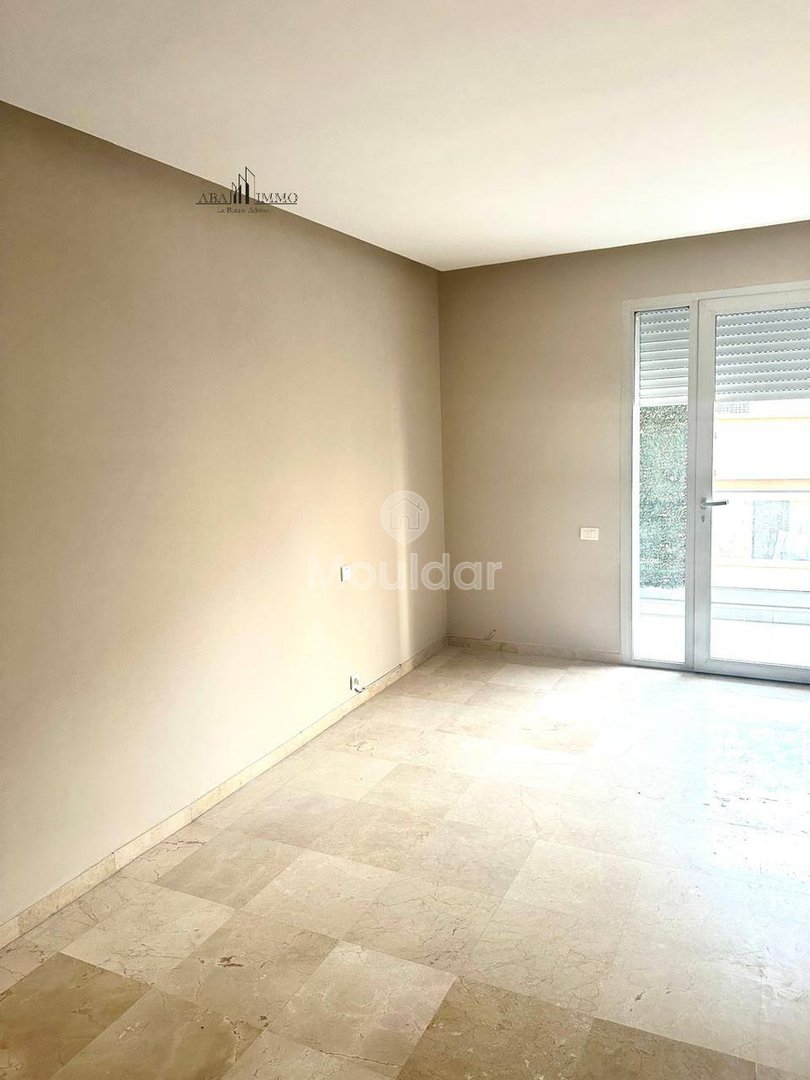 Appartamento con 3 camere da letto in affitto a Beauséjour - Photo 4