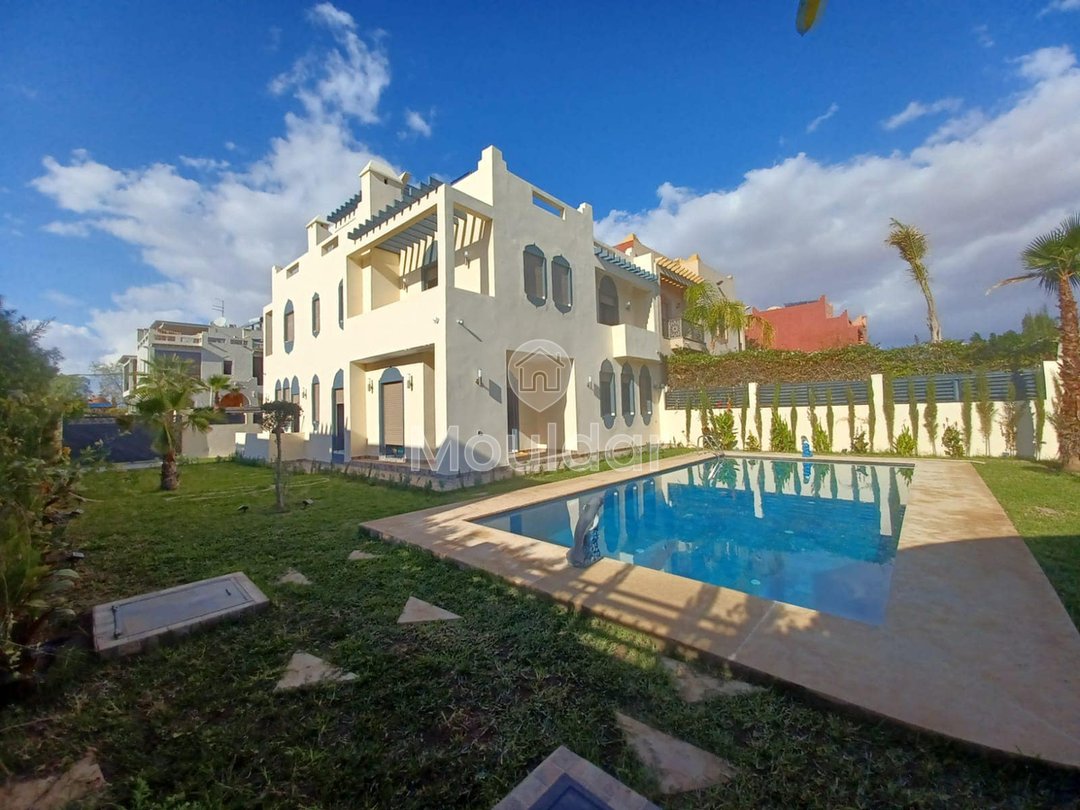 Εντυπωσιακή βίλα προς πώληση στο Μαρακές - 4 υπνοδωμάτια, 545 m² - Photo 2