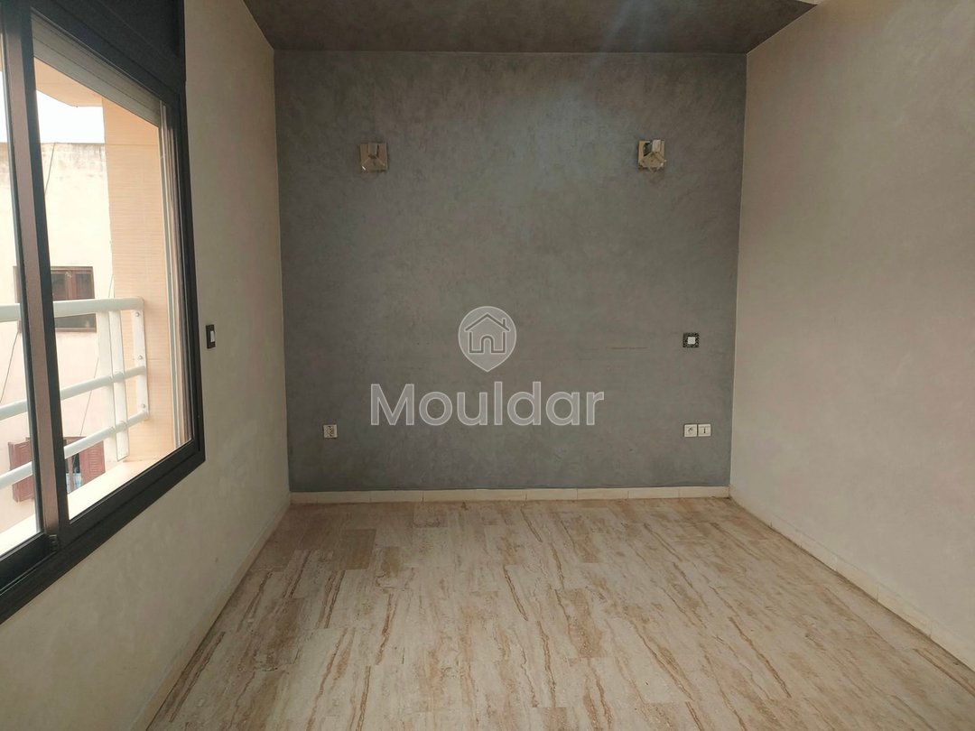 Luminoso appartamento in affitto a Maarif Extension - Photo 4