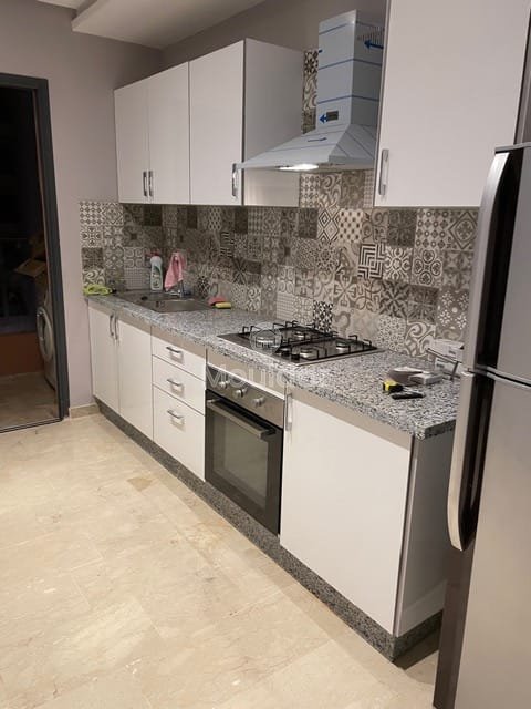 Te huur: Appartement met 2 kamers in Marrakech – Ideale locatie - Photo 12