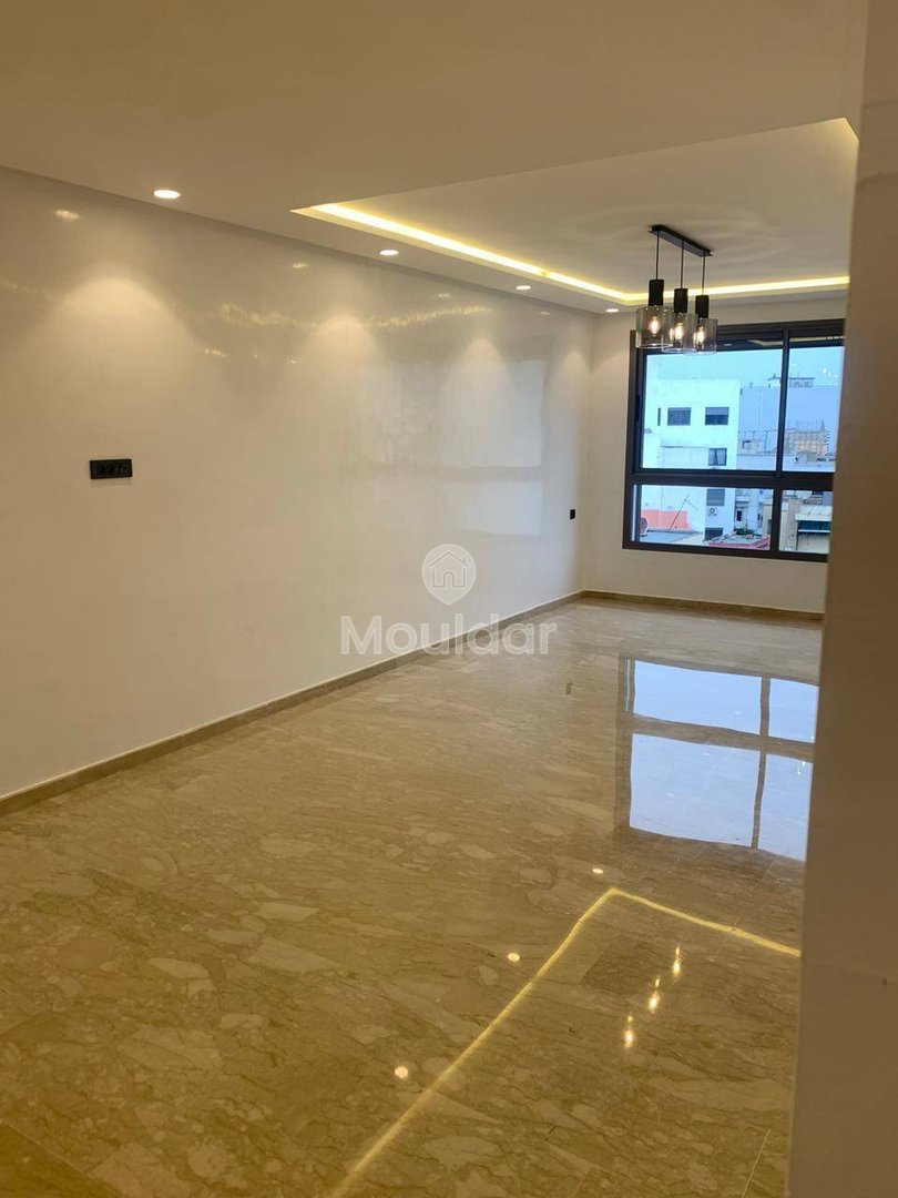 Appartamento luminoso in affitto nel quartiere Palmier - Photo 2