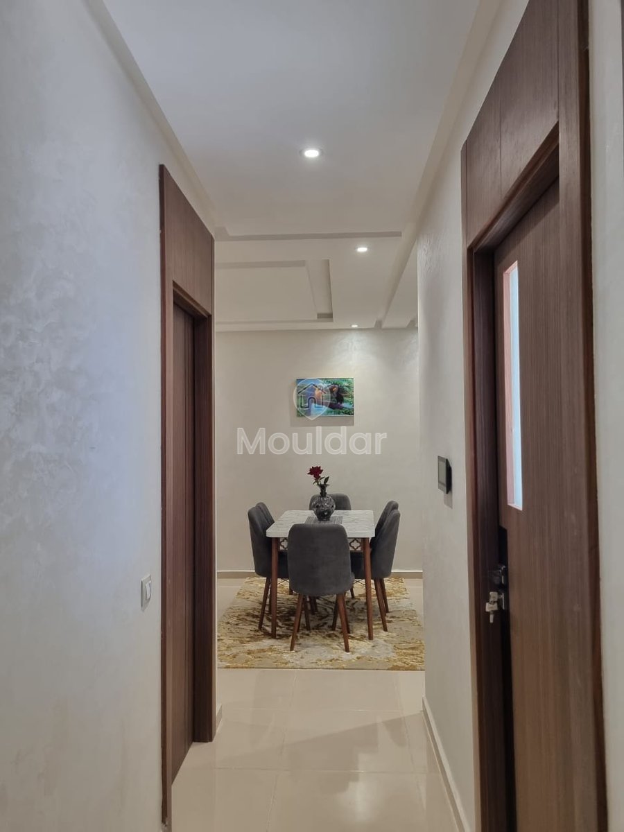 À Louer : Appartement Meublé 2 Ch, Parking à Kenitra - Photo 2