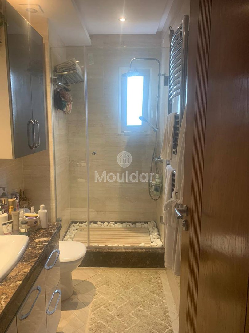 Urocze mieszkanie do wynajęcia w Dar Bouazza - 90 m² - Photo 9