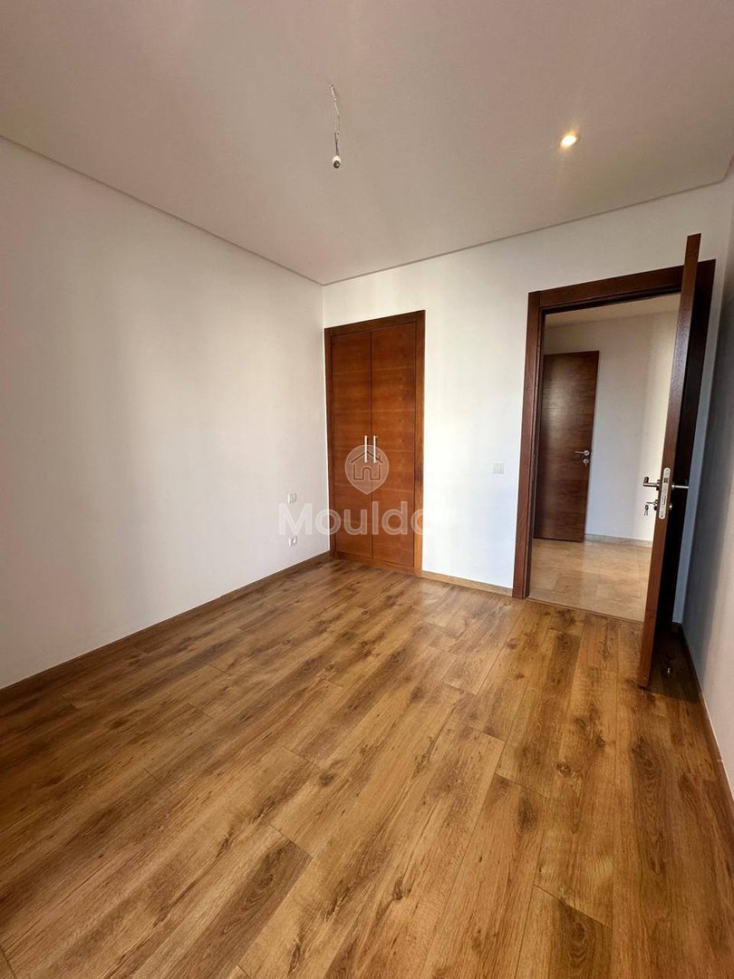 Zu vermieten: Modernes 2-Zimmer-Appartement in Aïn Diab, Casablanca - Photo 3