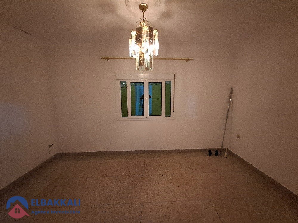 Maison à achat avec garage - Photo 8