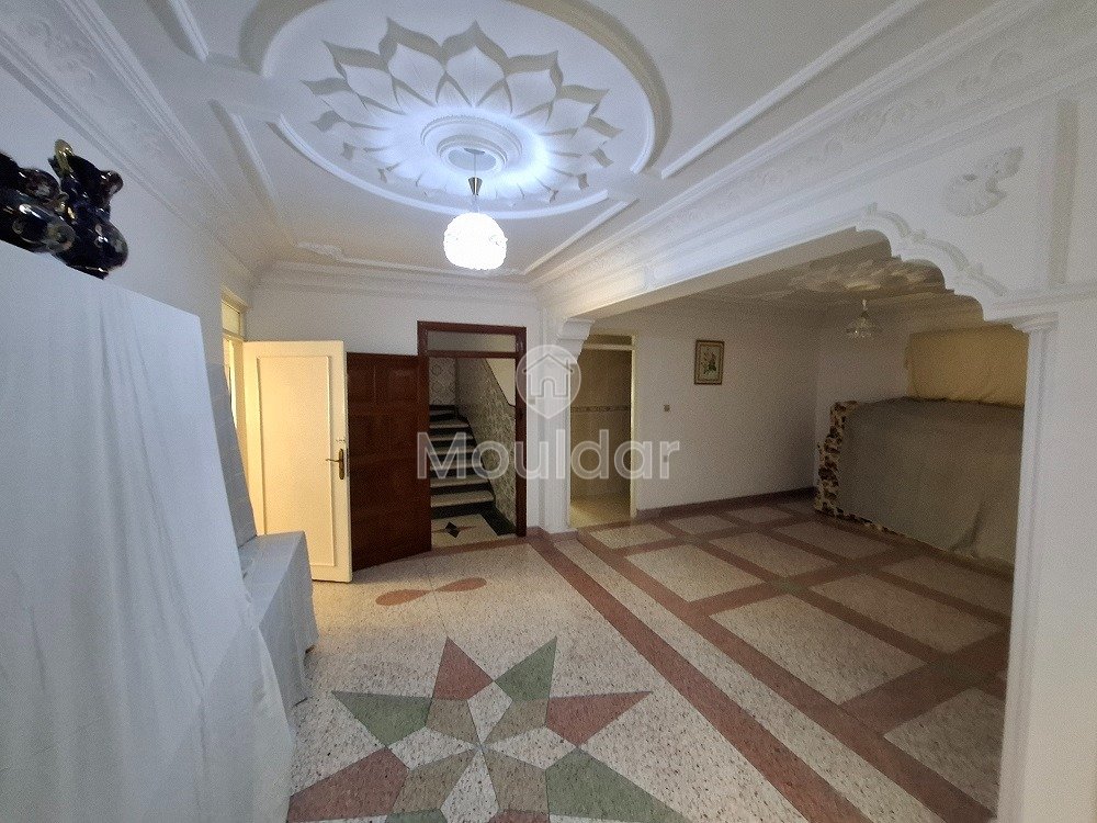 Ευρύχωρο σπίτι προς πώληση στην Ταγέρ - Ντρισσία, 7 υπνοδωμάτια - Photo 1