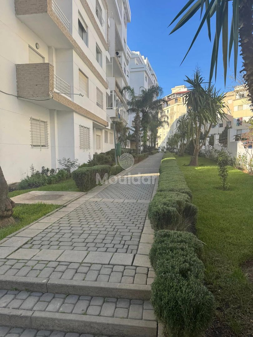 Geräumige Wohnung in Tanger in einer sicheren Wohnanlage  - Photo 4