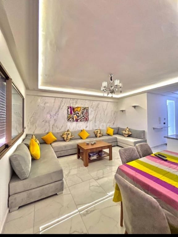 De închiriat: Apartament cu 2 camere în Victor Hugo, Marrakech - Photo 1