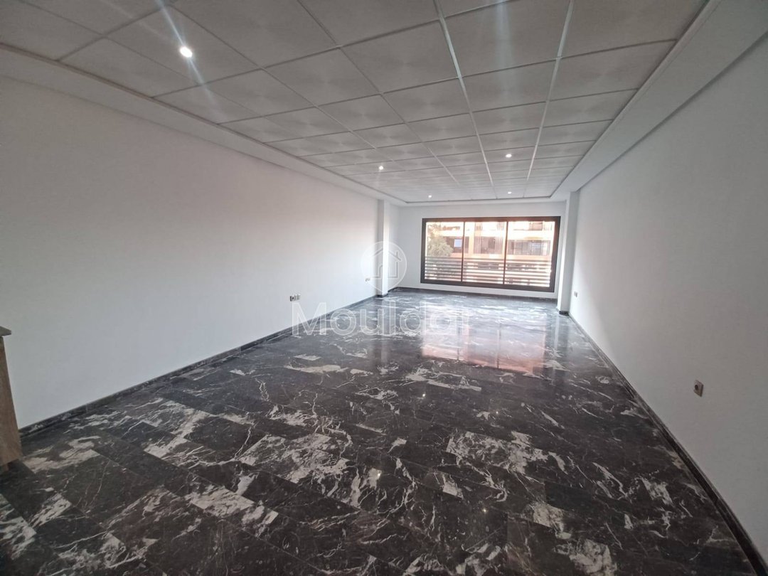 مكتب للإيجار في مراكش جليز - مساحة حديثة تبلغ 47م² - Photo 2