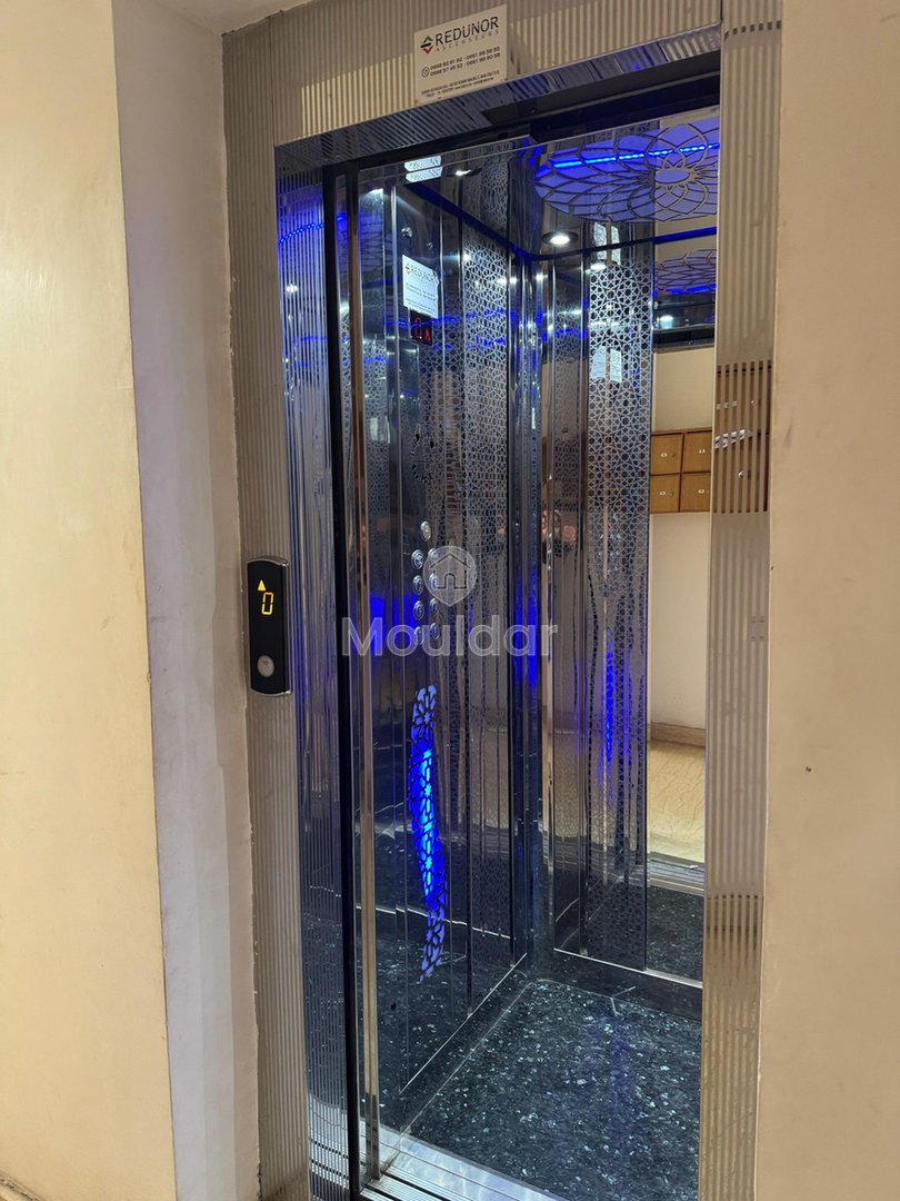 مكتب للإيجار بمساحة 70 متر مربع في طنجة - مسنانة، الطابق الثاني. - Photo 4