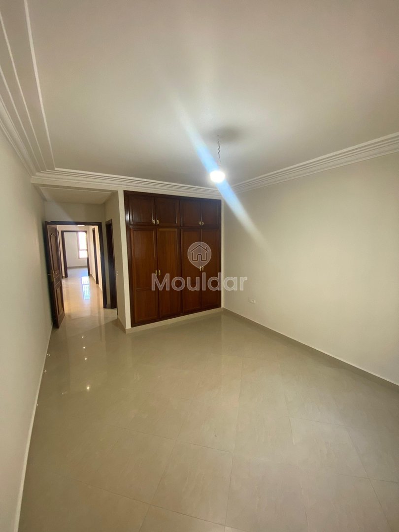 Apartamento luminoso com 3 quartos para alugar em Malabata, Tanger - Photo 4