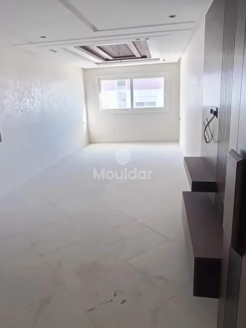 Moderne appartement te huur in het hart van Kenitra - Photo 1