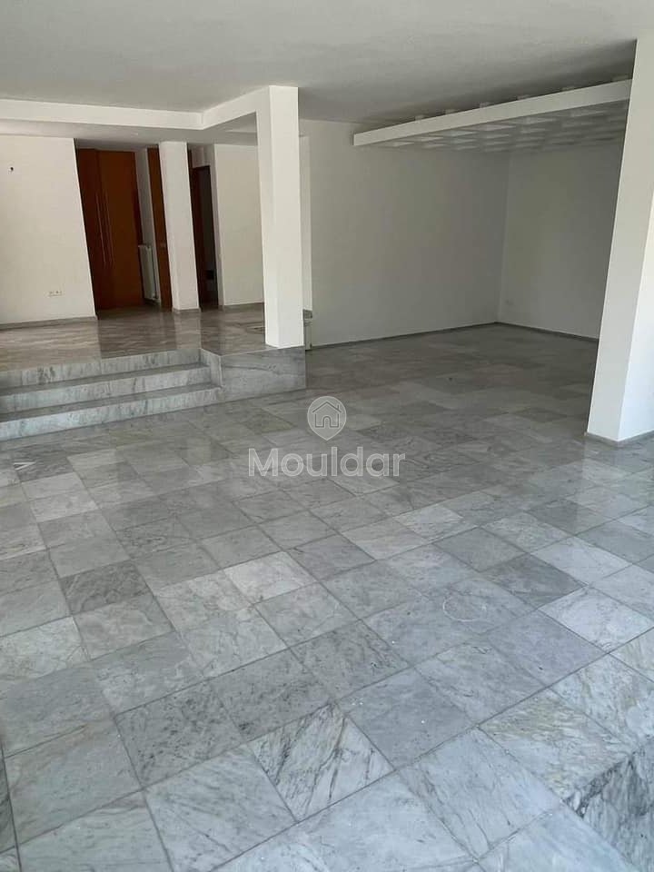 Villa spacieuse à vendre à Aïn Diab, Casablanca - Photo 2