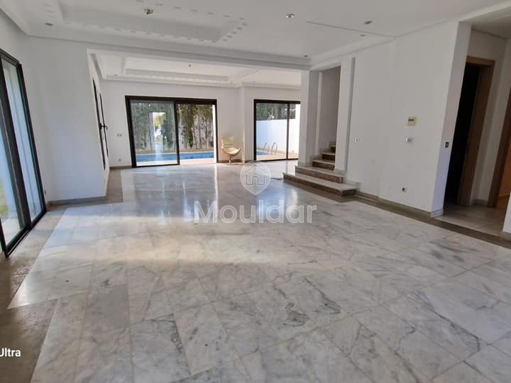 فيلا للبيع في بوسكورة، بريستيغيا - 3 غرف نوم - Photo 1