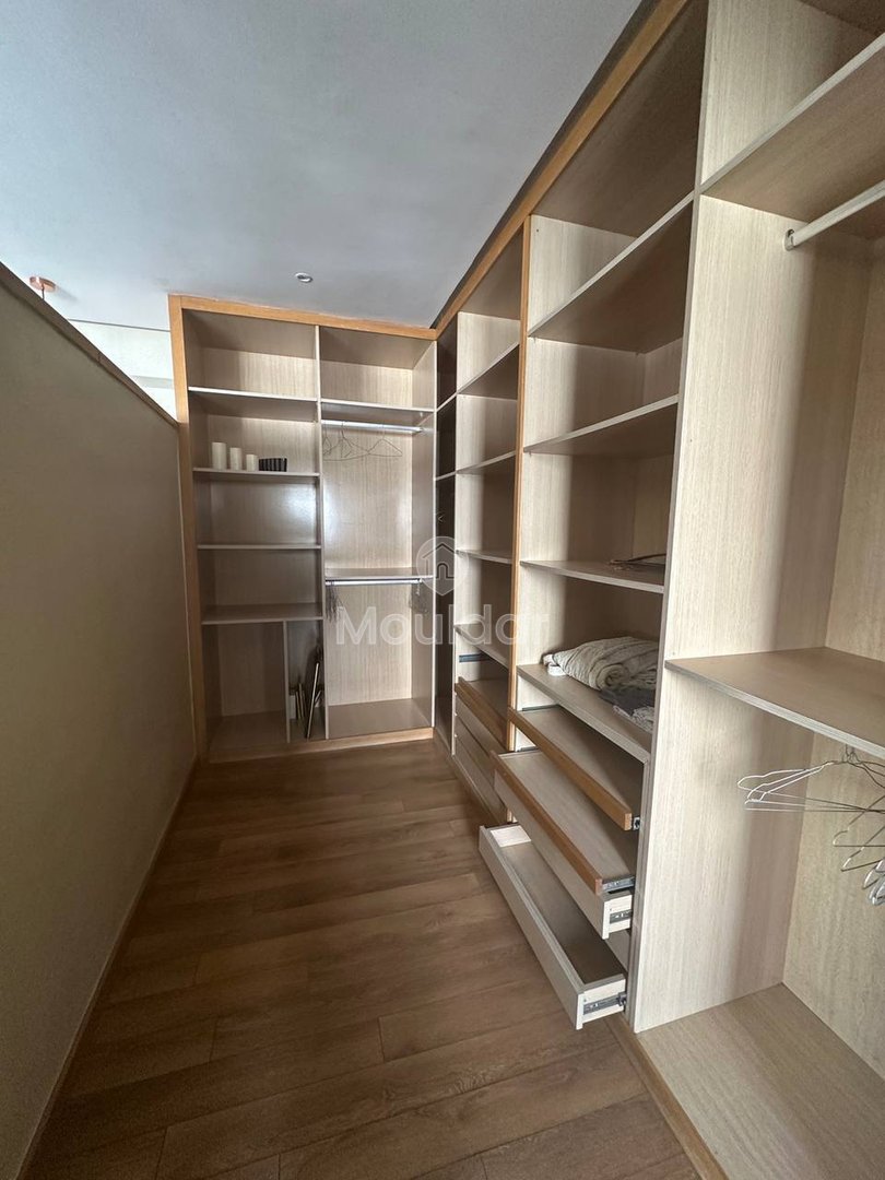 Villa spacieuse à vendre à Dar Bouazza, 5 chambres, 210m². - Photo 9