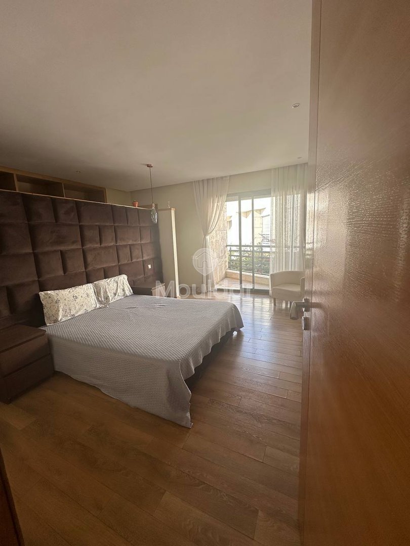 Villa spacieuse à vendre à Dar Bouazza, 5 chambres, 210m². - Photo 1