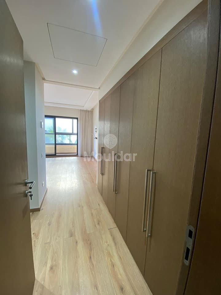 Piękne mieszkanie 3-pokojowe do wynajęcia w Dar Bouazza, 150 m² komfortu. - Photo 8