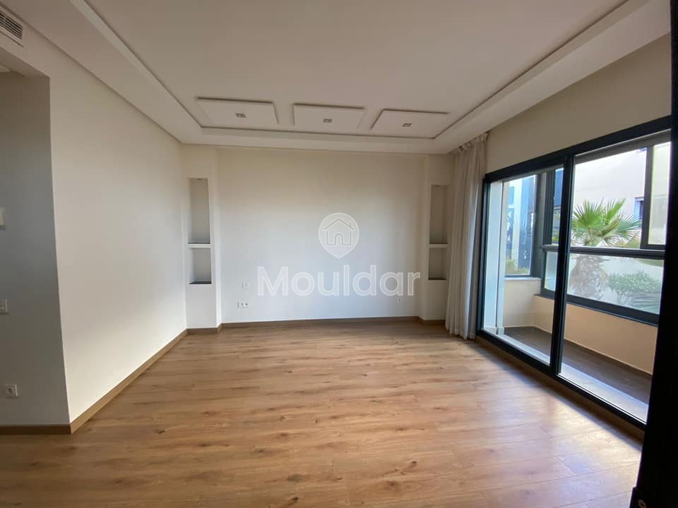 Piękne mieszkanie 3-pokojowe do wynajęcia w Dar Bouazza, 150 m² komfortu. - Photo 4