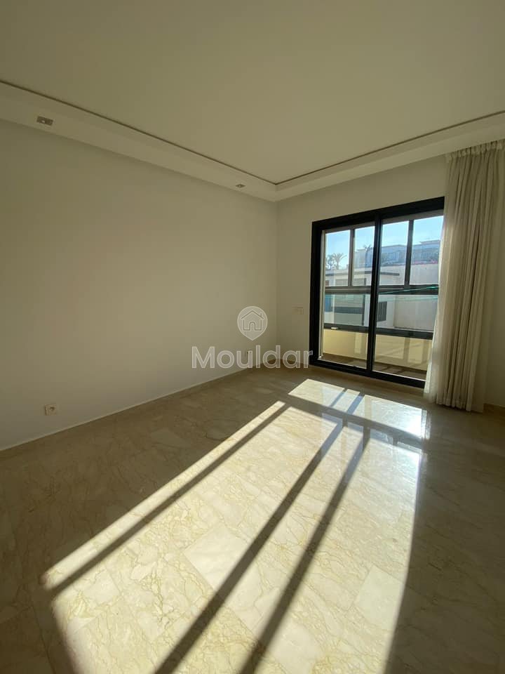 Piękne mieszkanie 3-pokojowe do wynajęcia w Dar Bouazza, 150 m² komfortu. - Photo 5