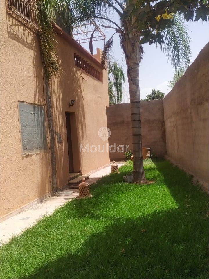 Marrakech'te çekici bir ev: 2000 m², 4 odalı satılık - Photo 4