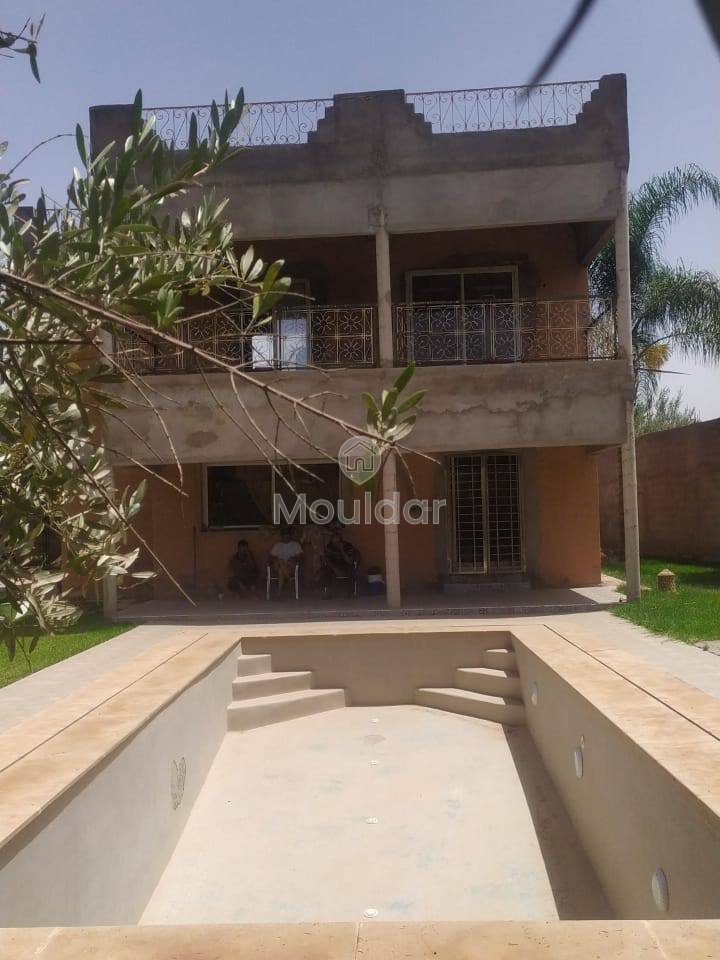 Marrakech'te çekici bir ev: 2000 m², 4 odalı satılık - Photo 1