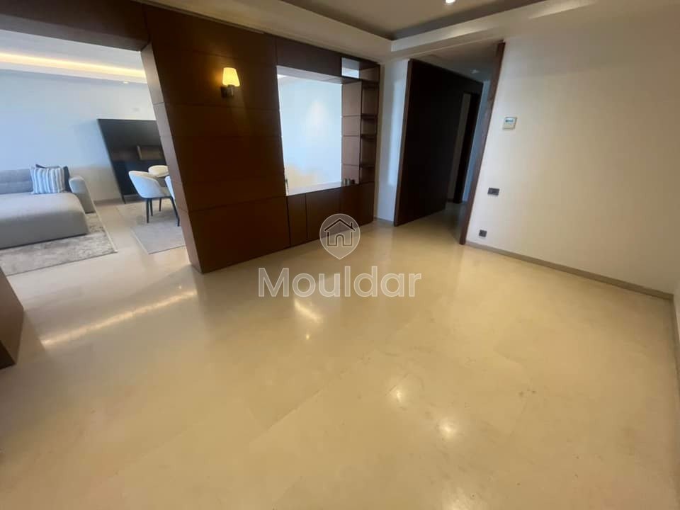 شقة للإيجار في عين دياب، الدار البيضاء - 3 غرف نوم، 220 متر مربع - Photo 2