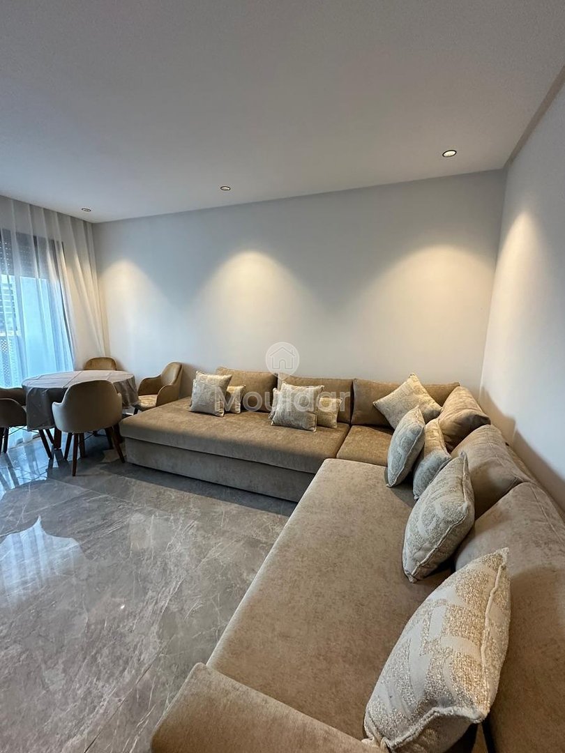 شقة مؤثثة جديدة للإيجار في CFC - Photo 1