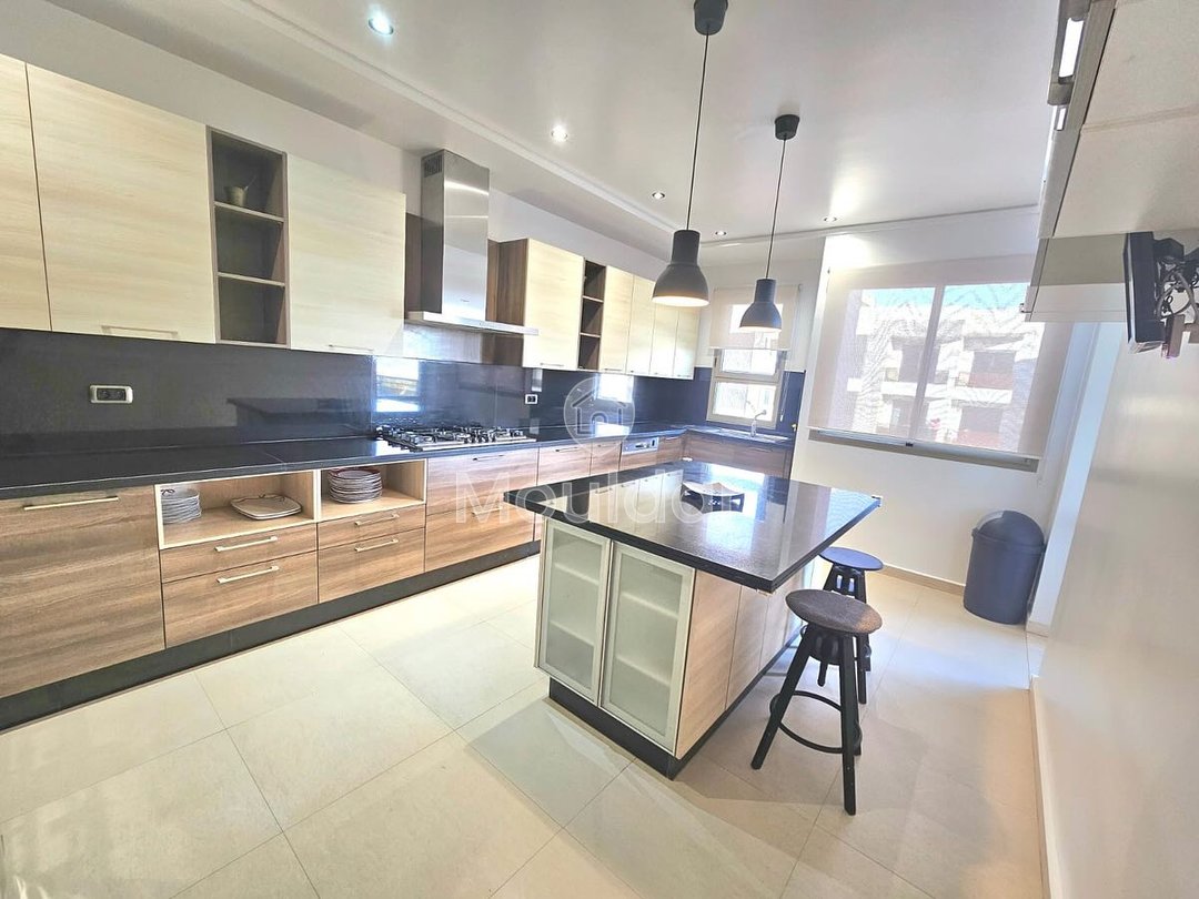 Appartement meublé avec vue sur piscine à Bouskoura - Photo 7