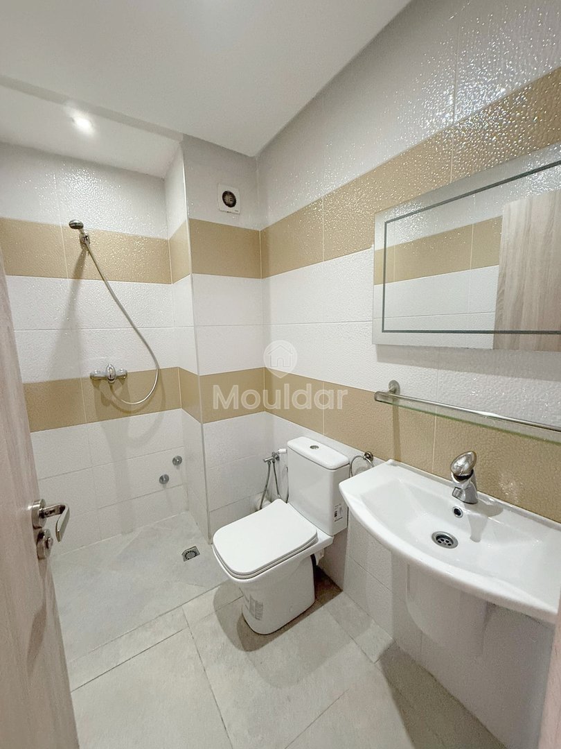 Marrakeş Mabrouka'da kiralık büyüleyici 2 odalı daire - Photo 10