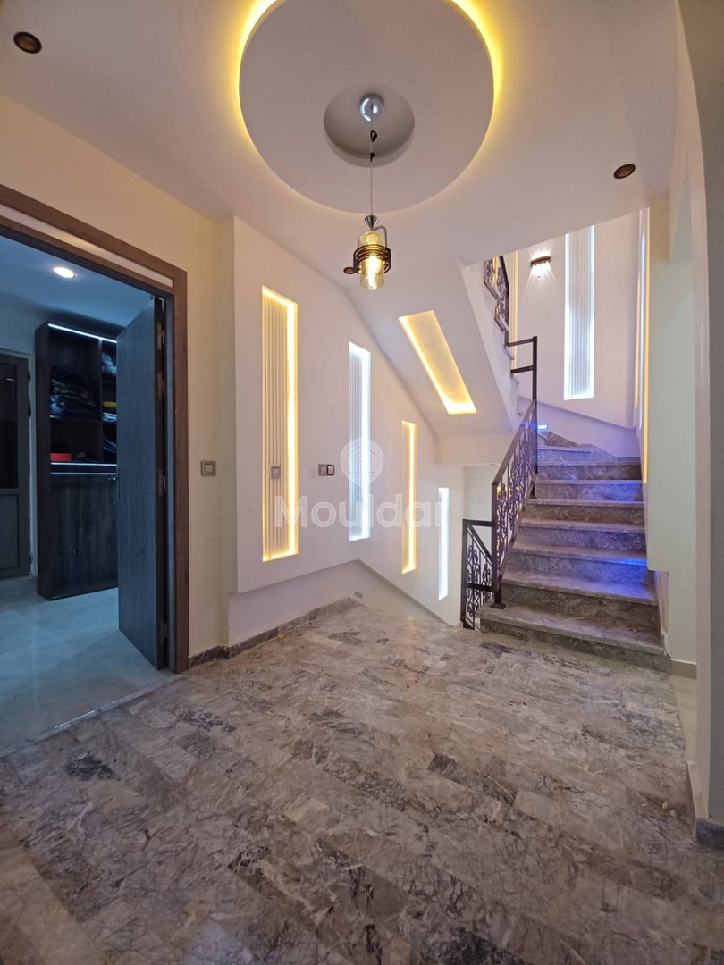 Villa te koop in Marrakech: 4 slaapkamers, 298m² charme - Photo 6