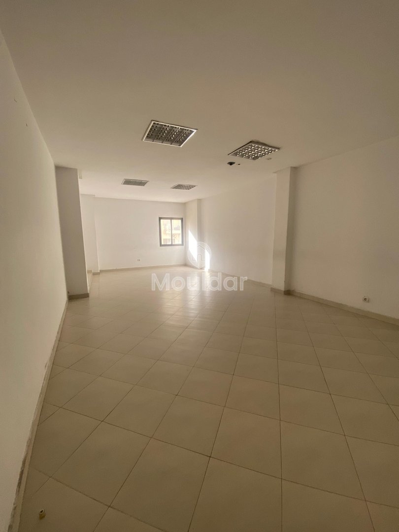 محل تجاري للإيجار في طنجة - 140 م² - Photo 7