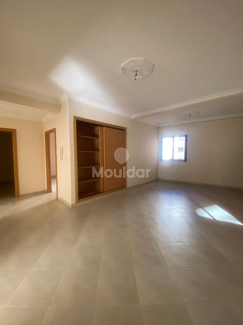 محل تجاري للإيجار في طنجة - 140 م² - Photo 3