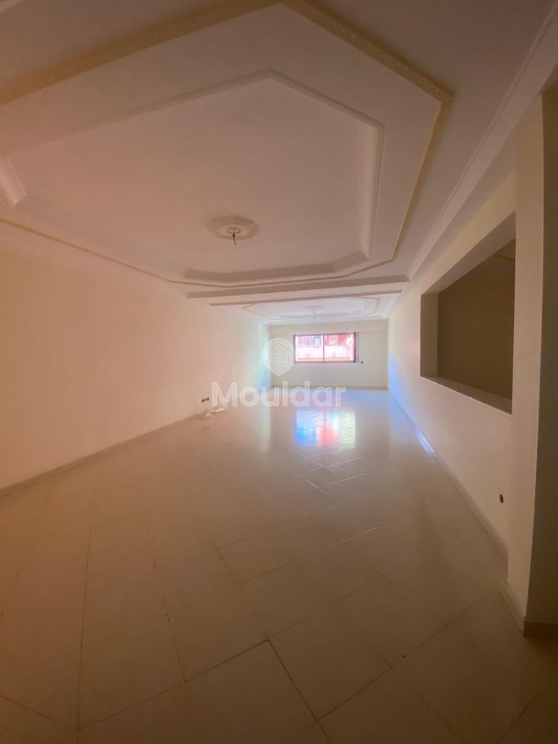 مكتب بمساحة 215م² للإيجار في طنجة - 3 غرف - Photo 5