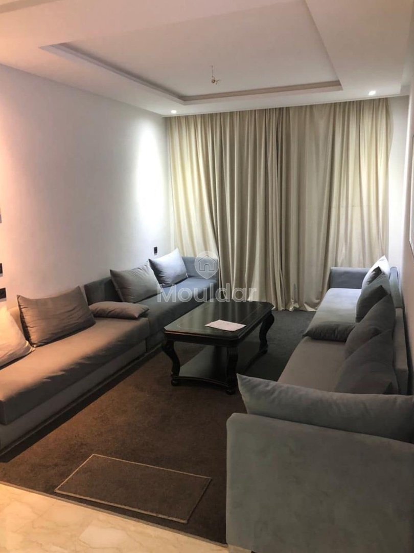 Helles Apartment zu vermieten, 2 Schlafzimmer in Agadir - Photo 1