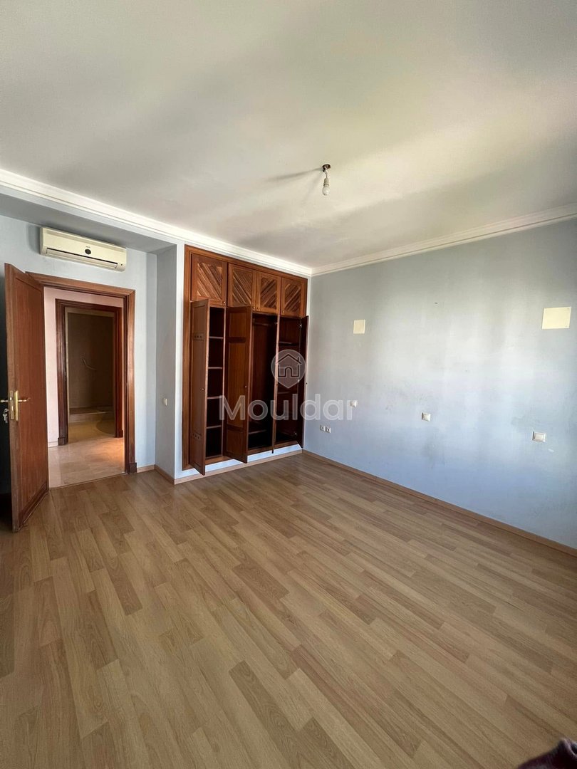 Appartement Chic à Louer à Agadir - Marina, 150m² - Photo 4
