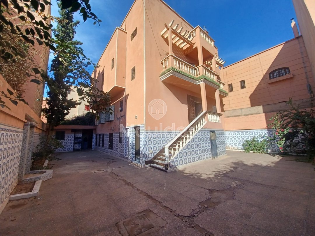 Villa in vendita a Marrakech - 6 camere eleganti - Photo 1