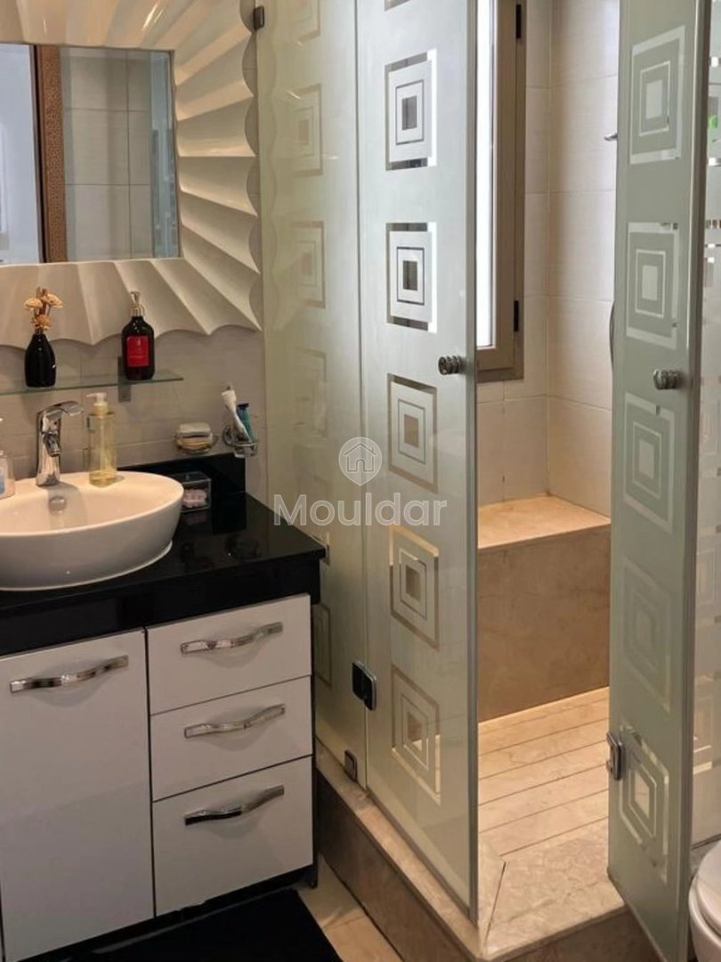 استوديو حديث للإيجار - الرباط، 3 غرف، 211م² - Photo 9