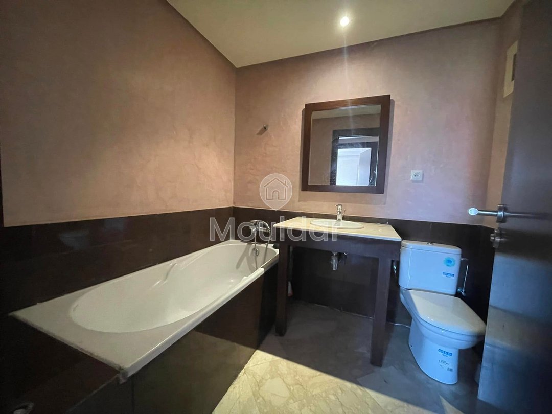 Marrakeş'te Casablanca Yolu üzerinde 2 odalı Şirin Kiralık Daire - Photo 17