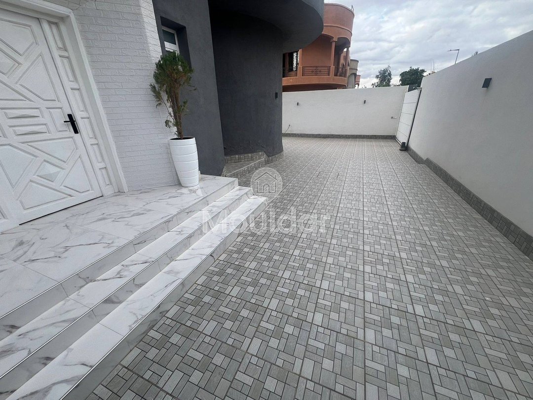 Villa de Luxe à Marrakech Targa - 8 Chambres à Vendre - Photo 6