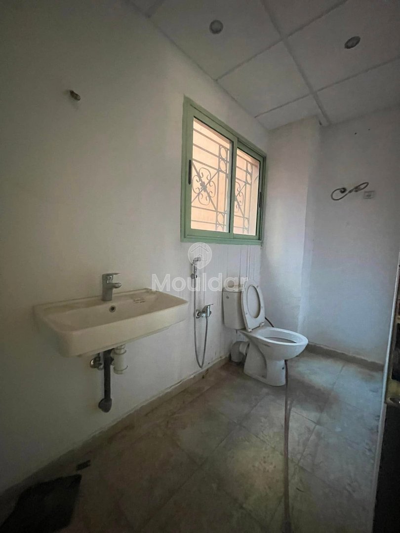 مبنى تجاري للبيع في مراكش - 138 م² من الفرص - Photo 8