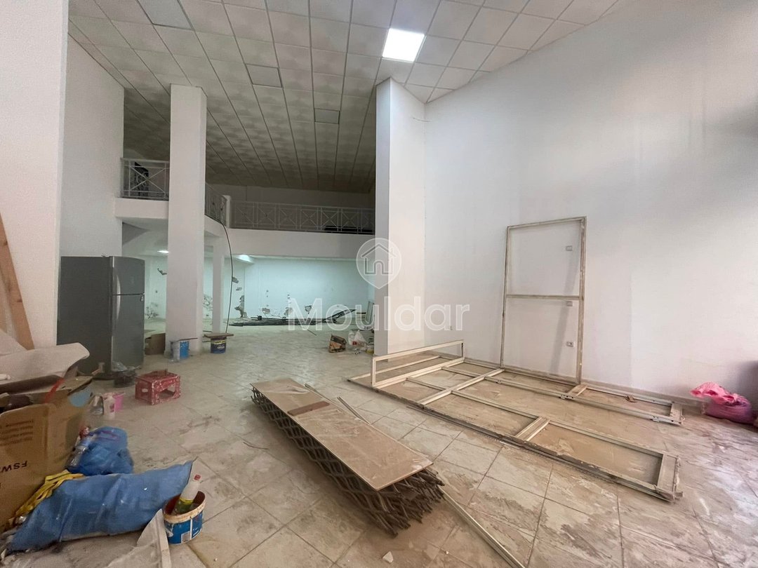 مبنى تجاري للبيع في مراكش - 138 م² من الفرص - Photo 3