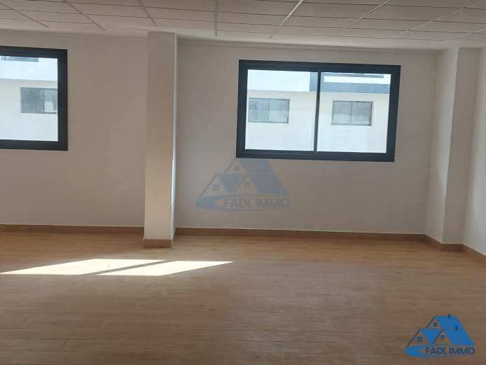 إيجار مكتبين جديدين بمساحة 60 م²، Boulevard A Haddada، القنيطرة - Photo 7